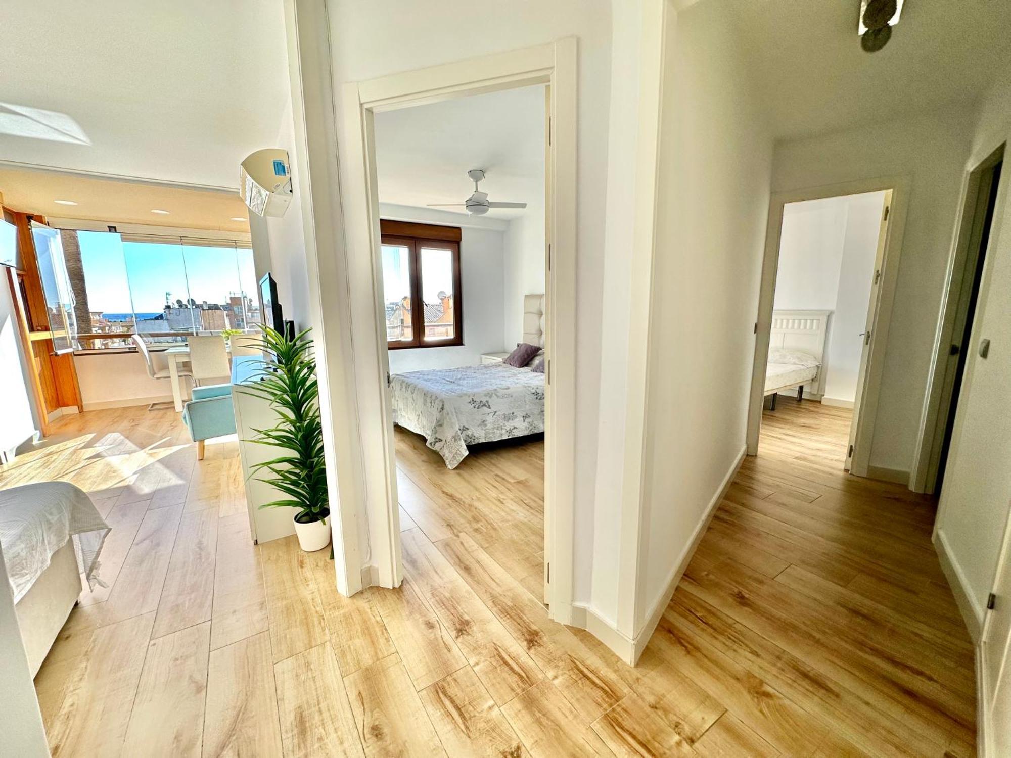 Gorgeous Apartment At The Sea In La Carihuela! Torremolinos Extérieur photo